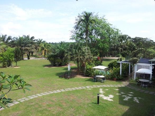 Riders Resort Kulai Exterior foto